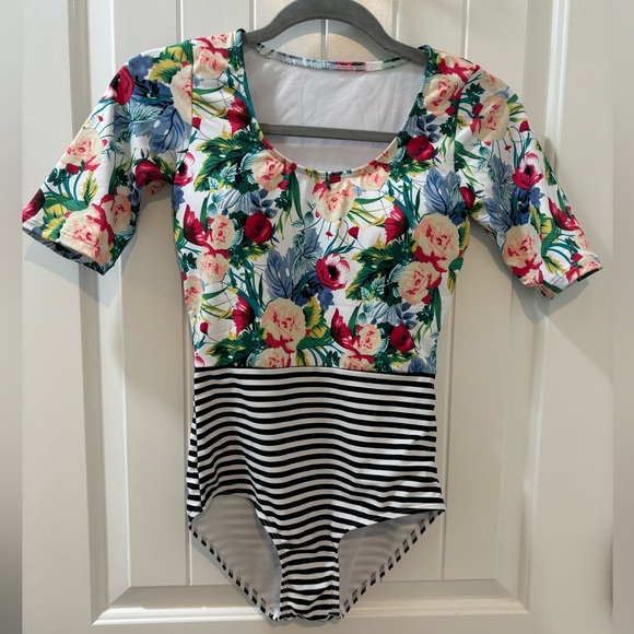 One Piece - Bathing Suit - Picture 3 of 6